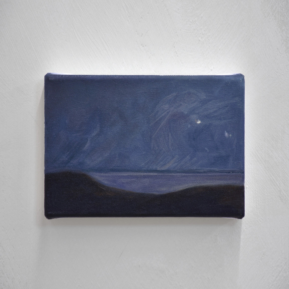 Nocturne marine à l’huile sur toile par Vanessa Locatelli. Un petit format horizontal.