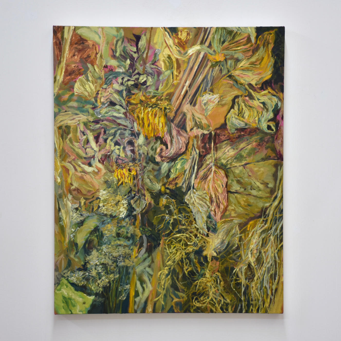 Le jardin, étude n° 5 de Andréanne Le. Hudon. Peinture à l’huile sur toile, 24” x 30”, 2023. Végétation dans les tons de jaune ochre et de vert tendre.