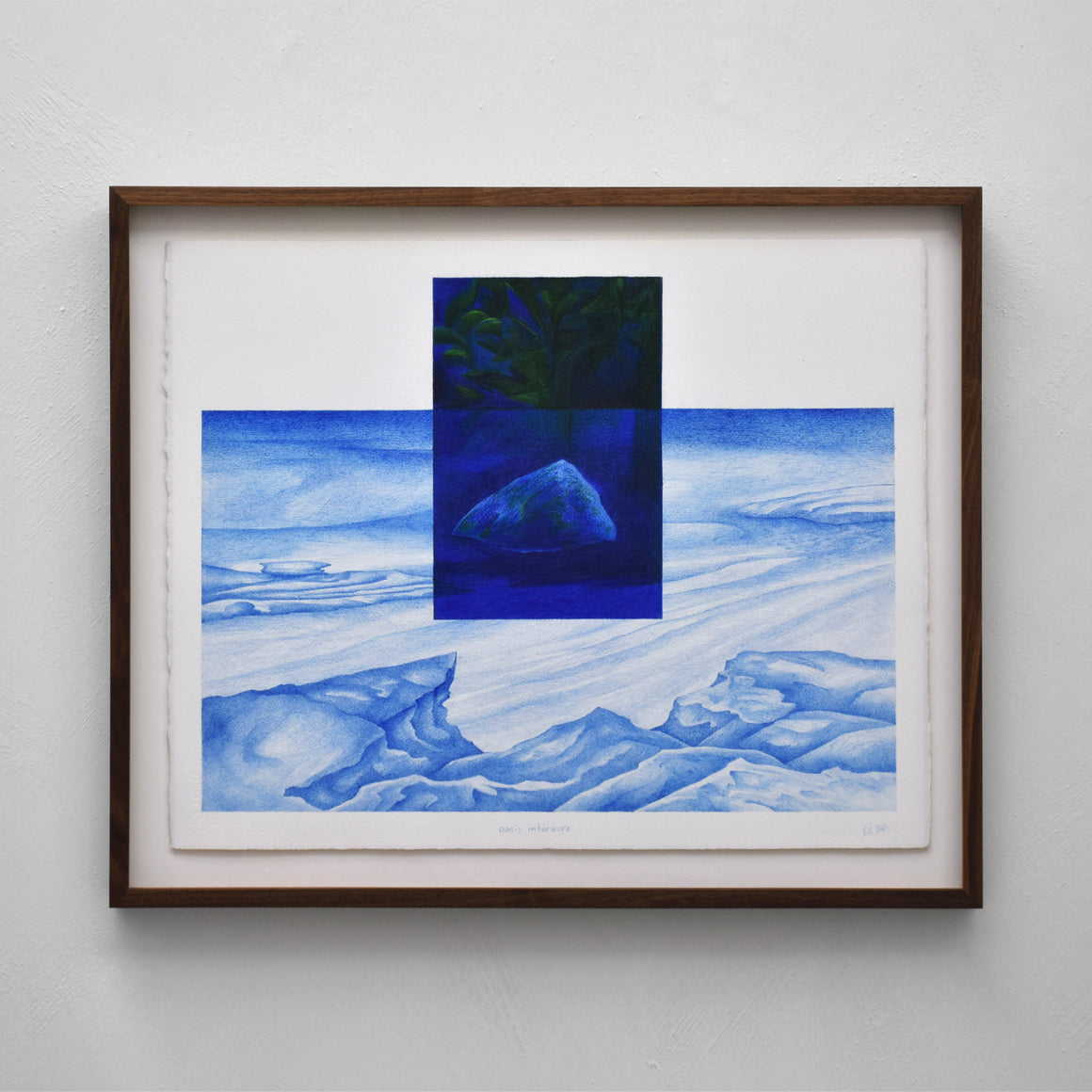 Dessin à l’encre bleue par Elisabeth Gravel. Encadrement en noyer naturel.