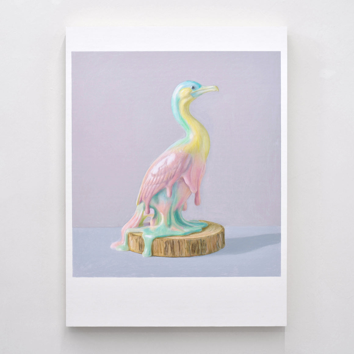 De l’exposition « Marérage » de Pierre Durette, voici un cormoran réalisé aux crayons de couleur sur papier Stonehenge marouflé sur bois.