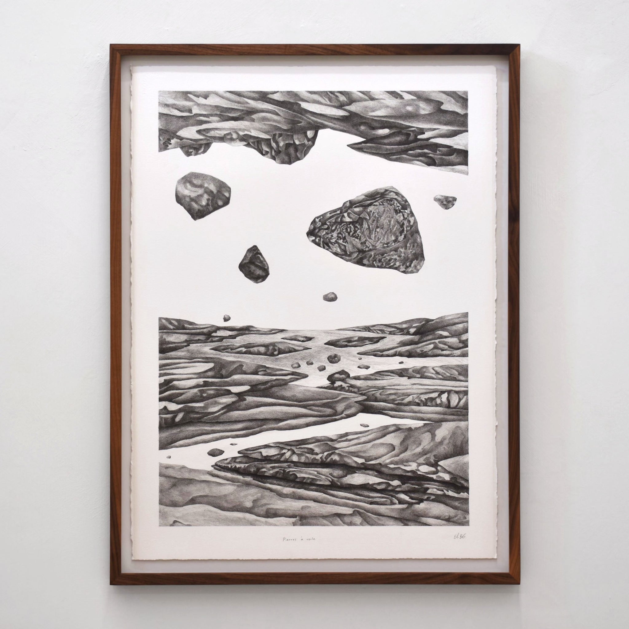 Pierres à voile, par Elisabeth Gravel. Format vertical d’un dessin sur papier Arches. Satellites naturels en suspension sur une planète.