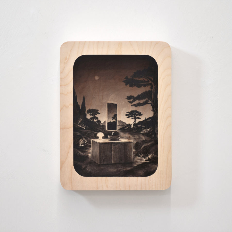 Petit format sur bois de Charles Paradis réalisé au fusain. Composition nocturne d’un décor surréaliste en nature.