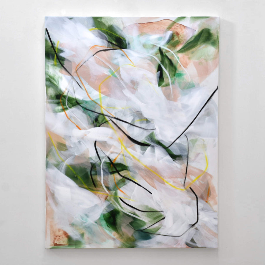 Morning Sunrise de Lysa Jordan, acrylique et pastel gras sur toile, 36” x 48”, 2022. Format vertical abstrait, vert, blanc, jaune et orange.